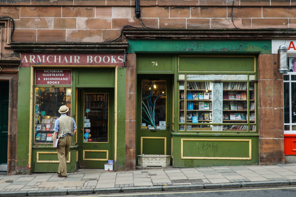 libreria a edimburgo